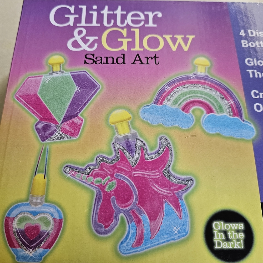 Creative Kids Glitter &Glow sand art Glow in the dark